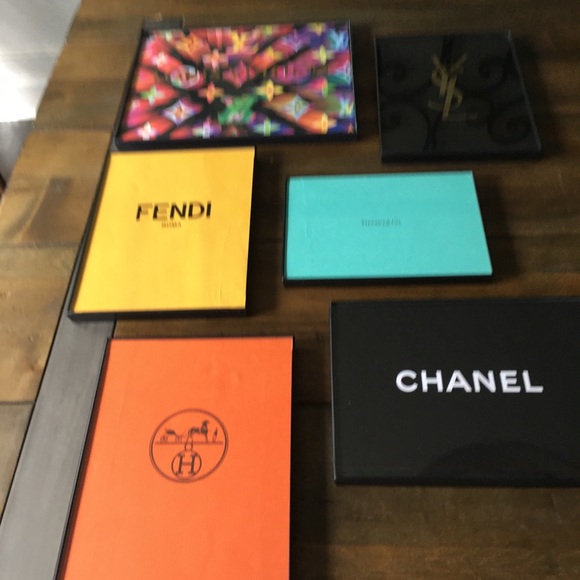 Custom luxury bombshell bag set ❤️ - Picture 15 of 16